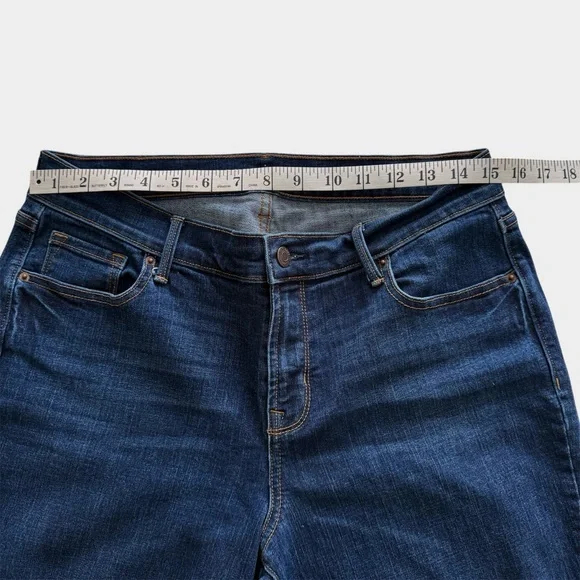 Old Navy Women's Dark Blue Mid Rise Curvy Profile Jeans Size 10 Regular - Picture 6 of 9